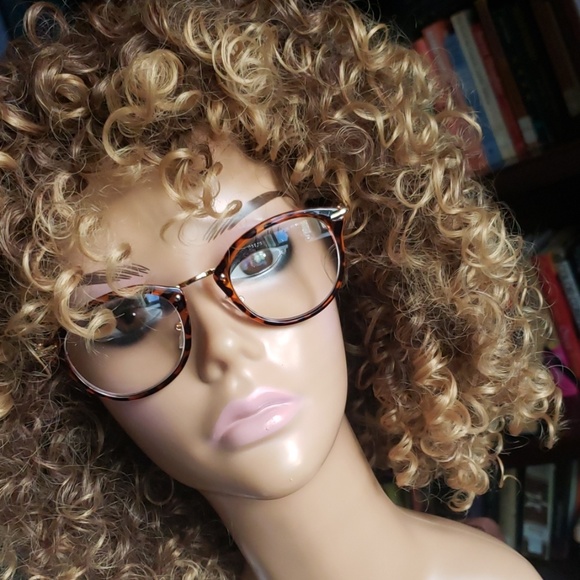 2/$25 Round Retro style readers - Picture 2 of 7